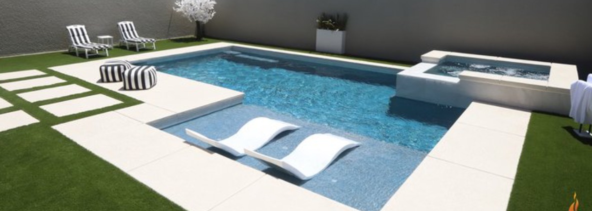 Paragon Pool Banner