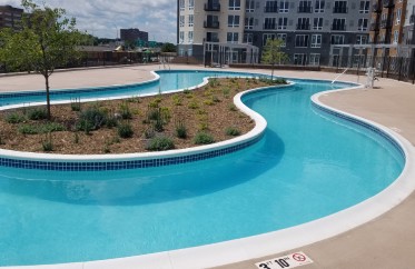 Commercial Pools Image