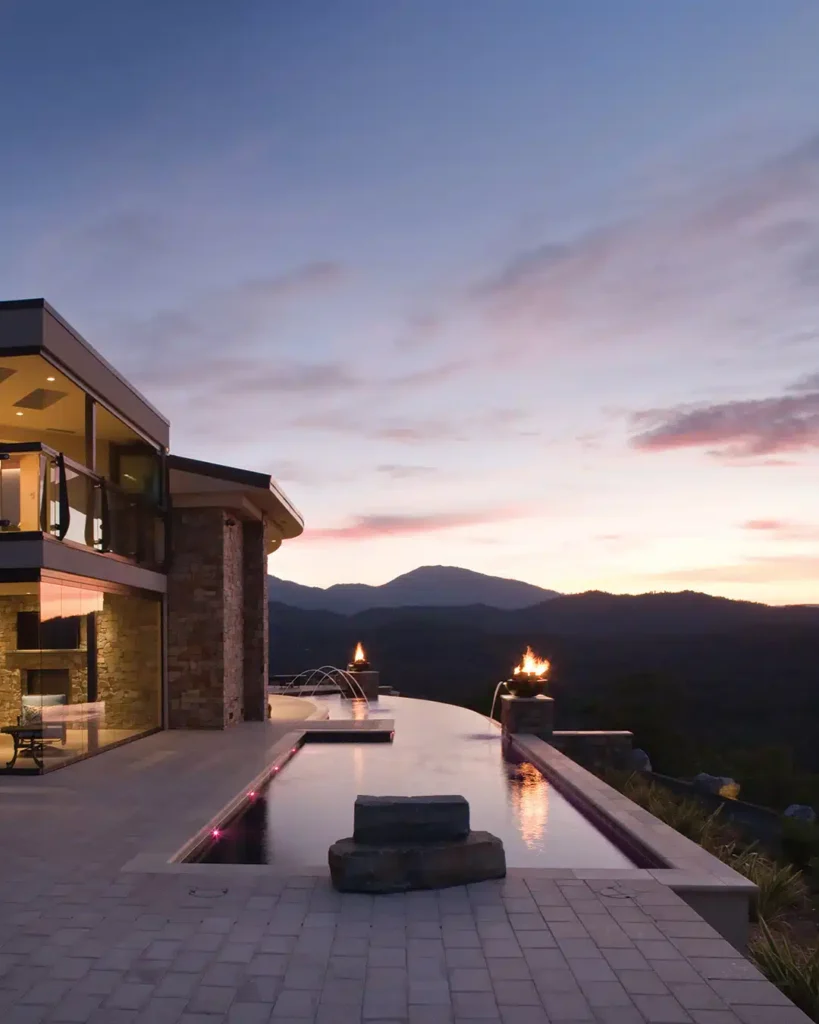 Building Backyard Dreams EnjoyMag Oct25 Triology Hill Pool Insta.jpg