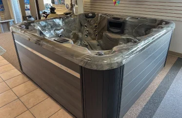 View Hot Tub & Spa Image